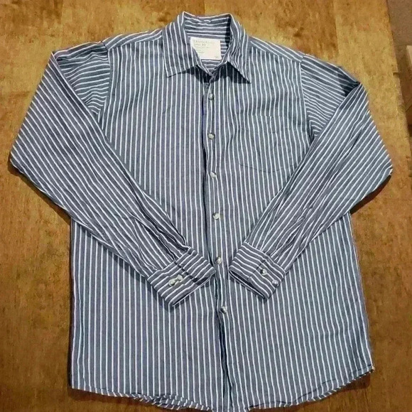 Wrangler Blue Striped Button Down Shirt - Picture 1 of 7